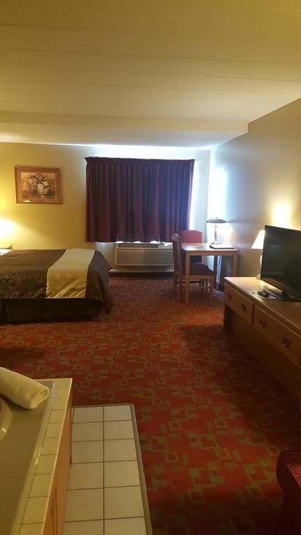 Travelodge By Wyndham Grand Forks Zewnętrze zdjęcie