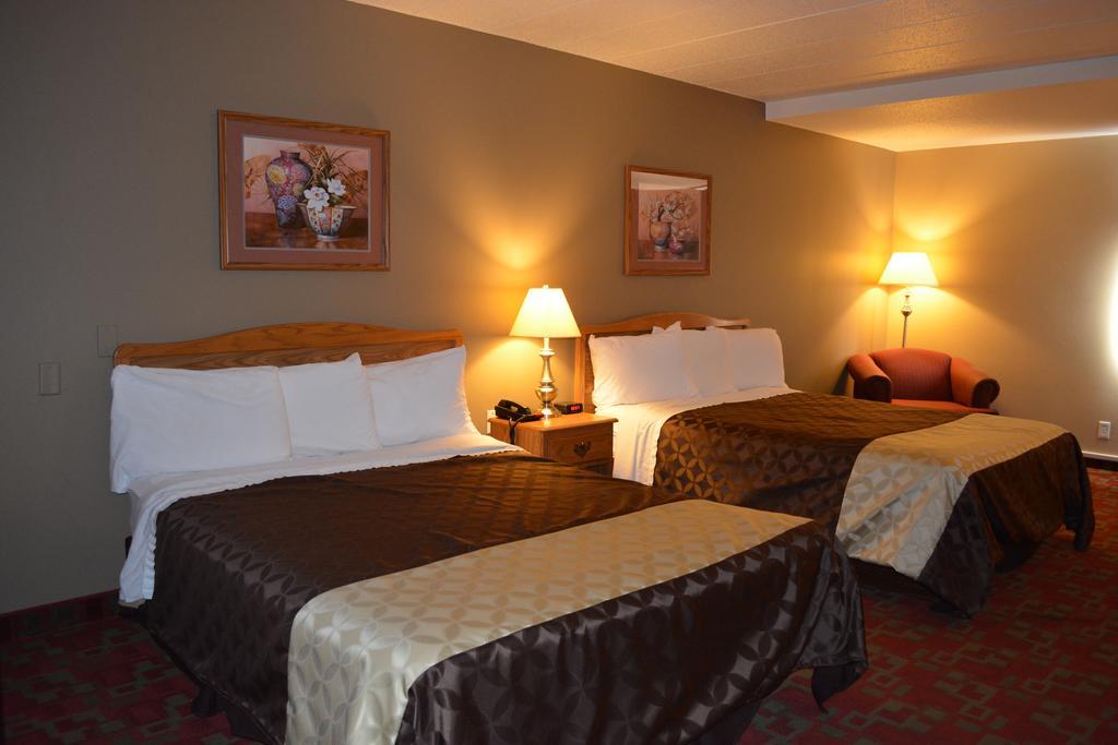 Travelodge By Wyndham Grand Forks Zewnętrze zdjęcie