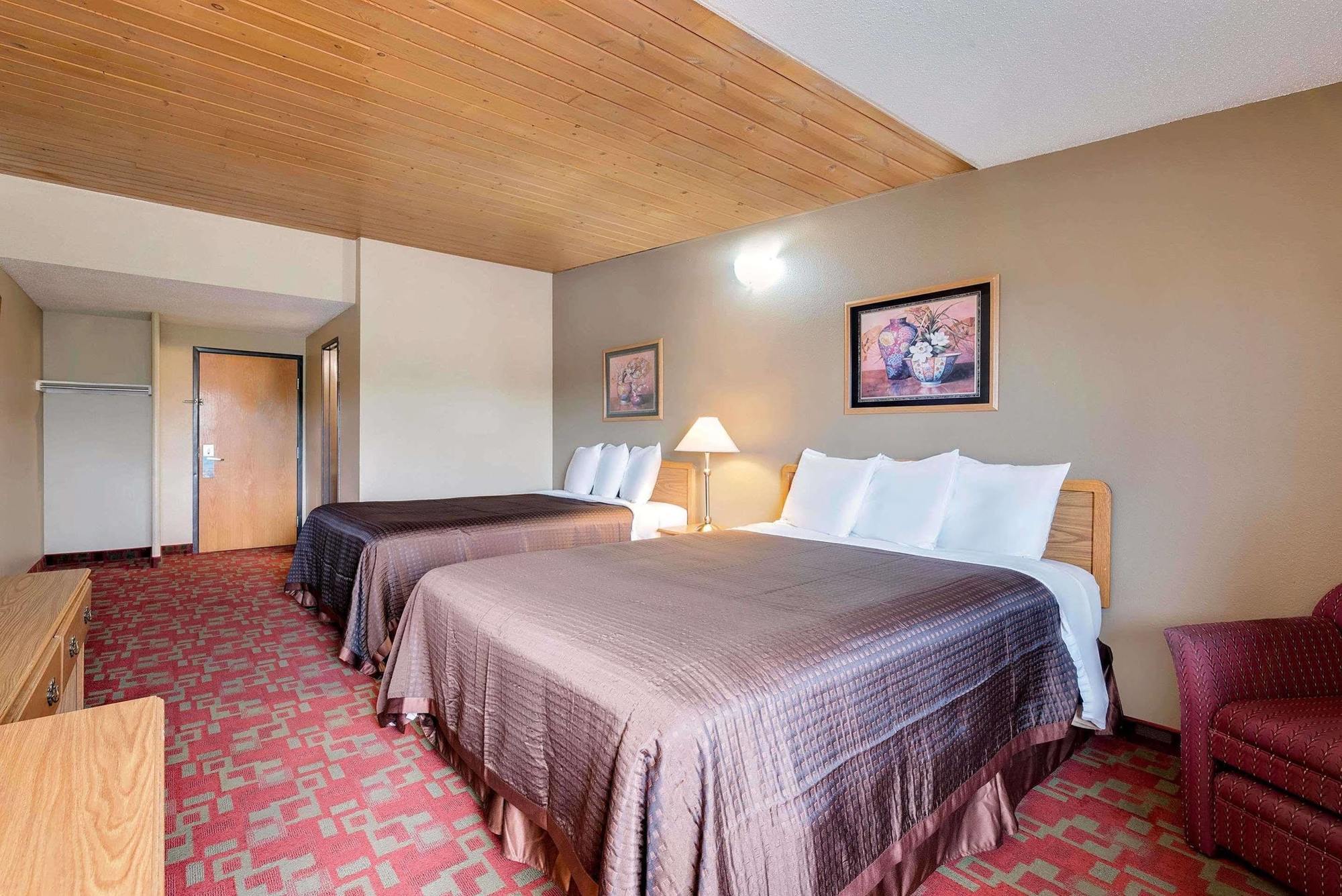 Travelodge By Wyndham Grand Forks Zewnętrze zdjęcie